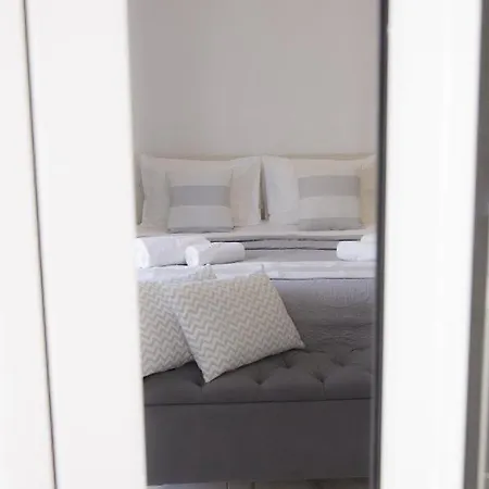 Diogenis Luxury Sea View * Rethymno (Crete)